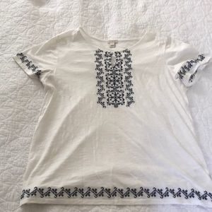 J. Crew. XL embroidered t-shirt